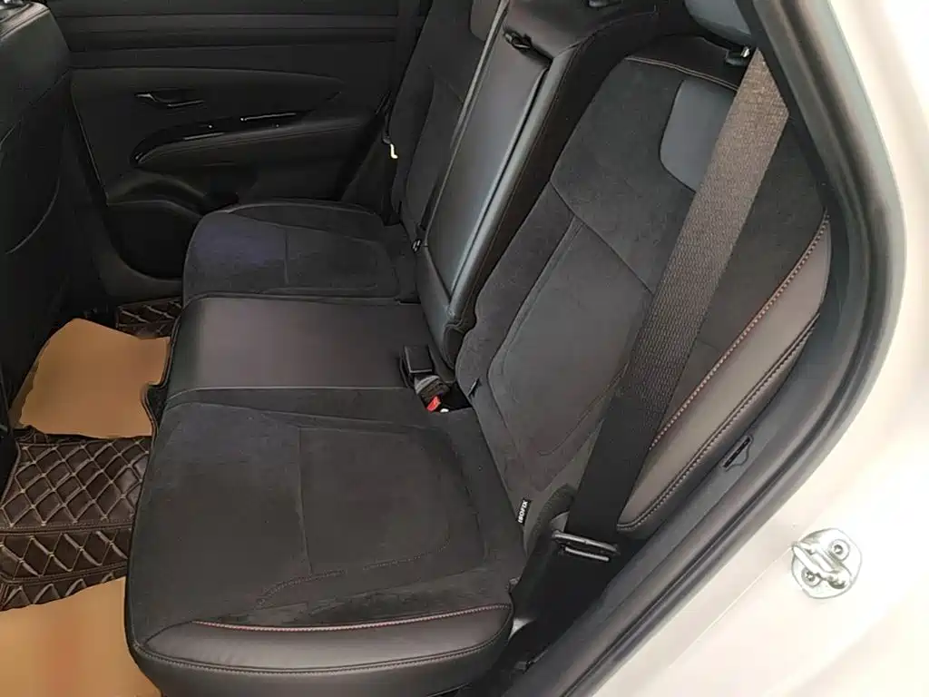 Hyundai Tucson — миниатюра 17