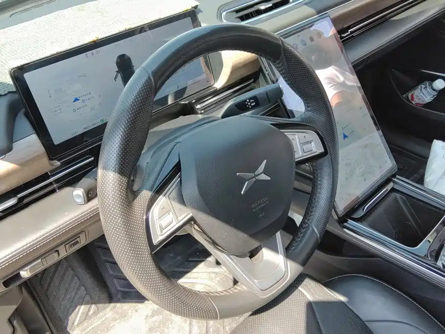 XPeng P5 — миниатюра 15