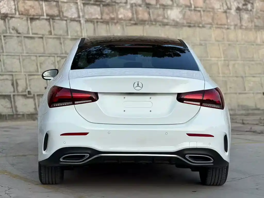 Mercedes-Benz A-Class — миниатюра 9