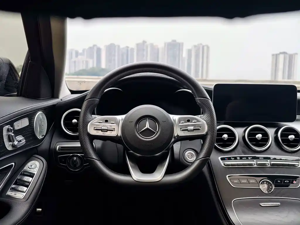 Mercedes-Benz C-Class — миниатюра 10