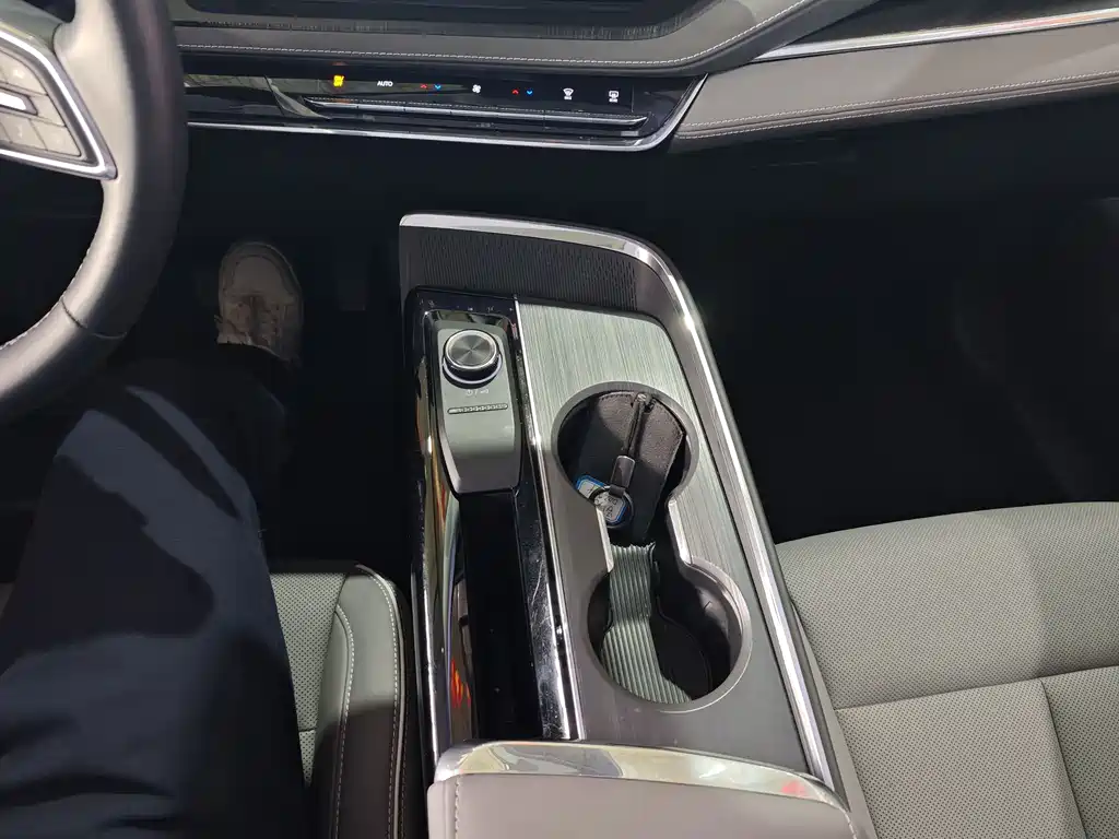Buick E5 2025 620KM Premium