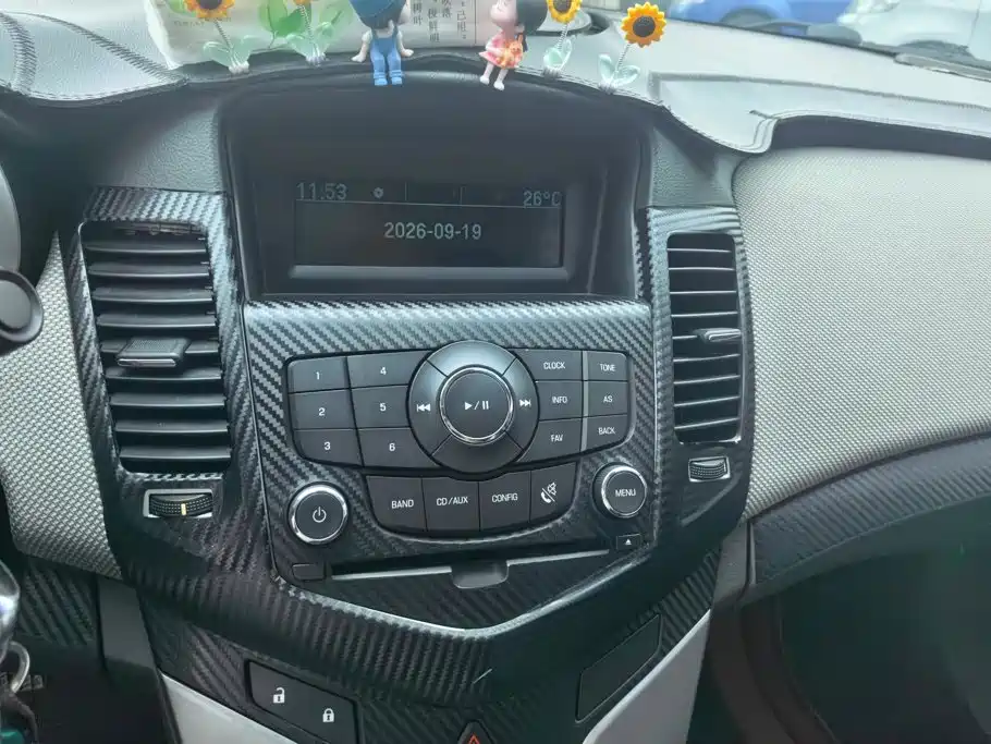 Chevrolet Cruze — миниатюра 13
