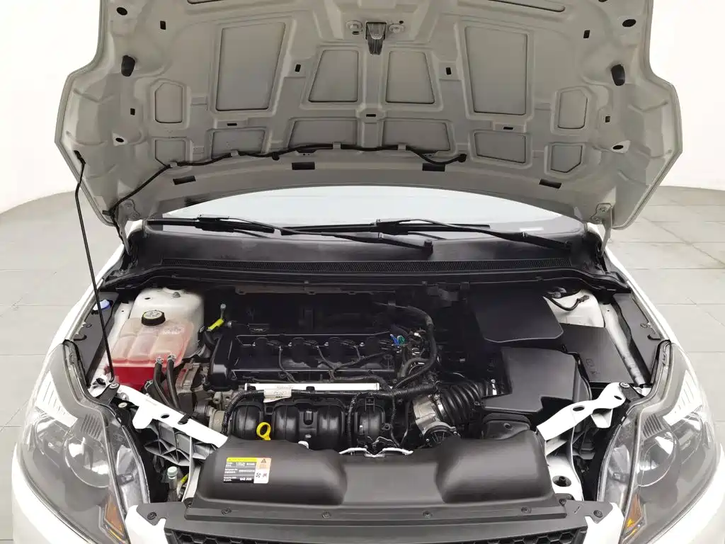 Ford Focus — миниатюра 6