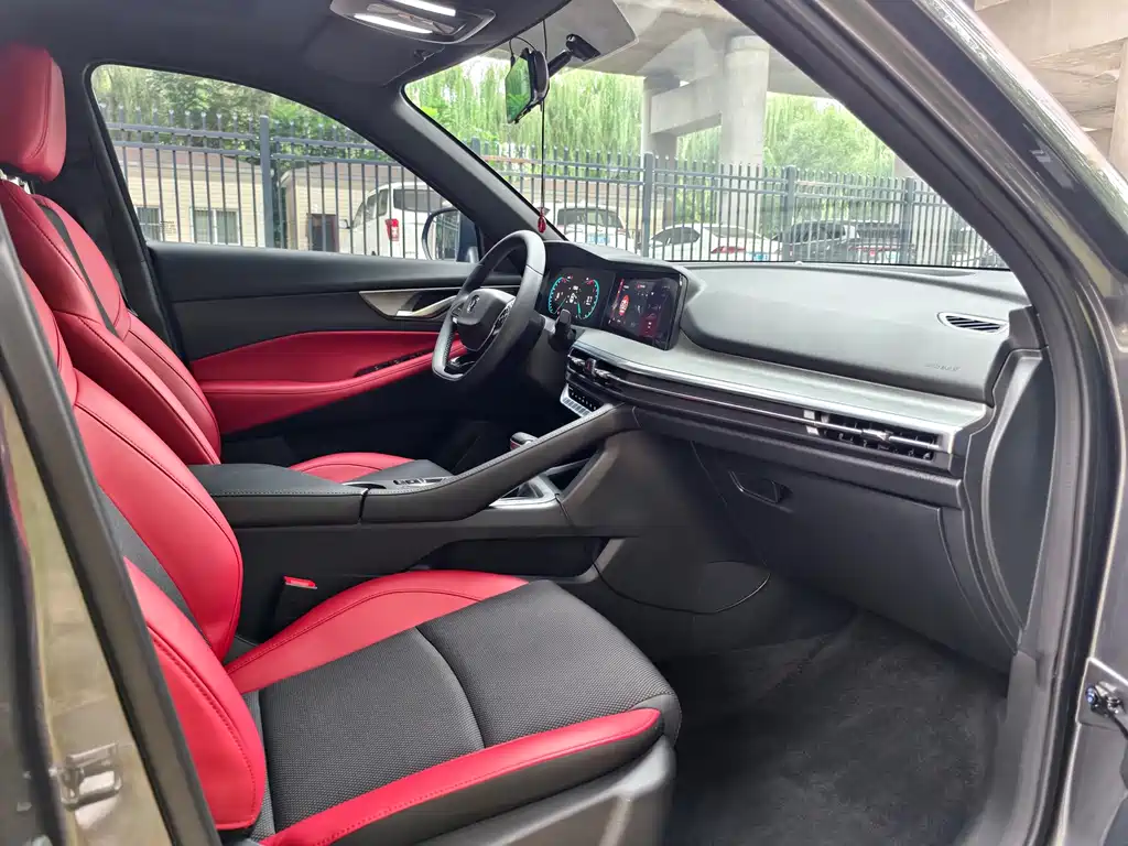Changan CS35PLUS — миниатюра 10