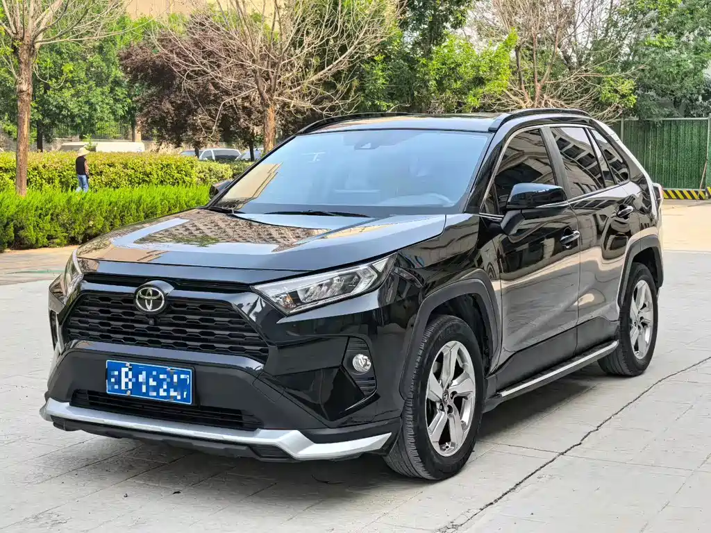 Toyota RAV4 2022
