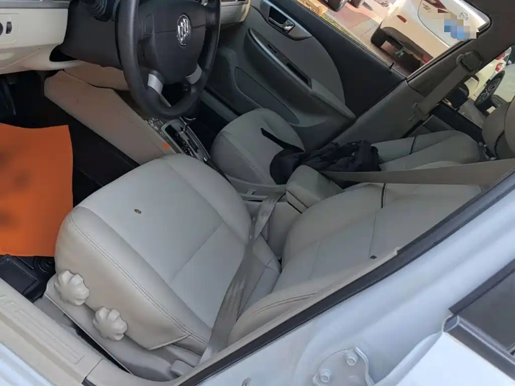 Buick Excelle — миниатюра 15