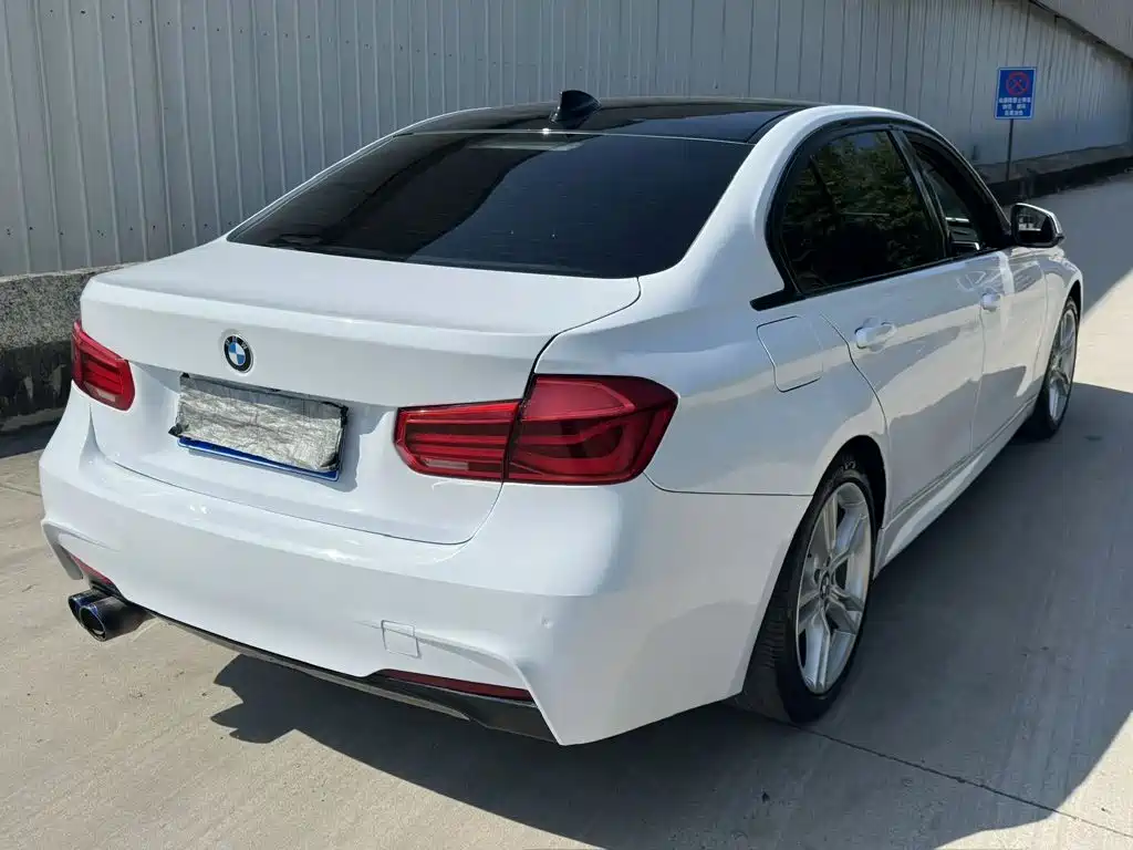 BMW 3 Series — миниатюра 9