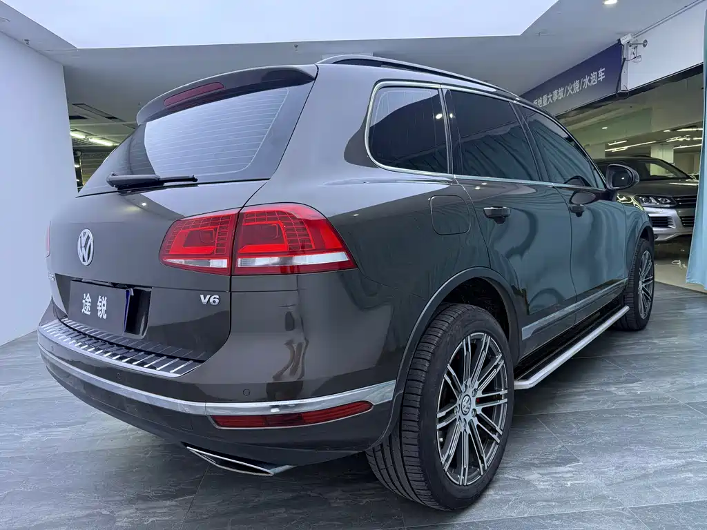 Volkswagen Touareg — миниатюра 8