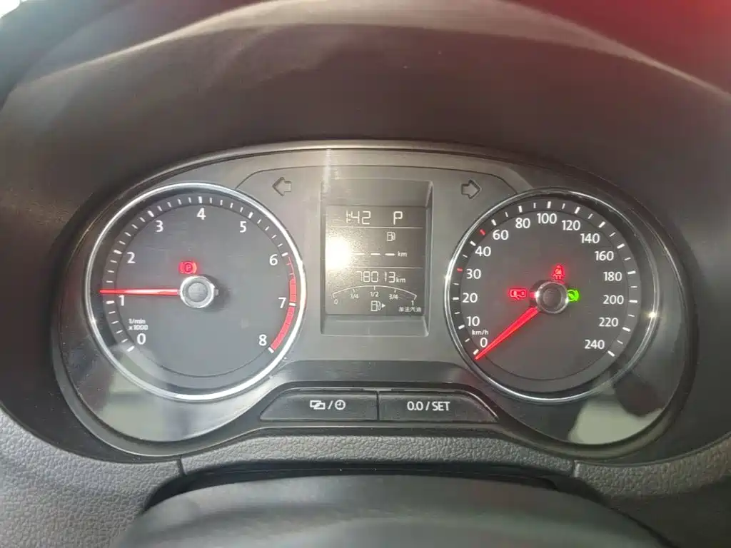 Volkswagen Polo — миниатюра 12