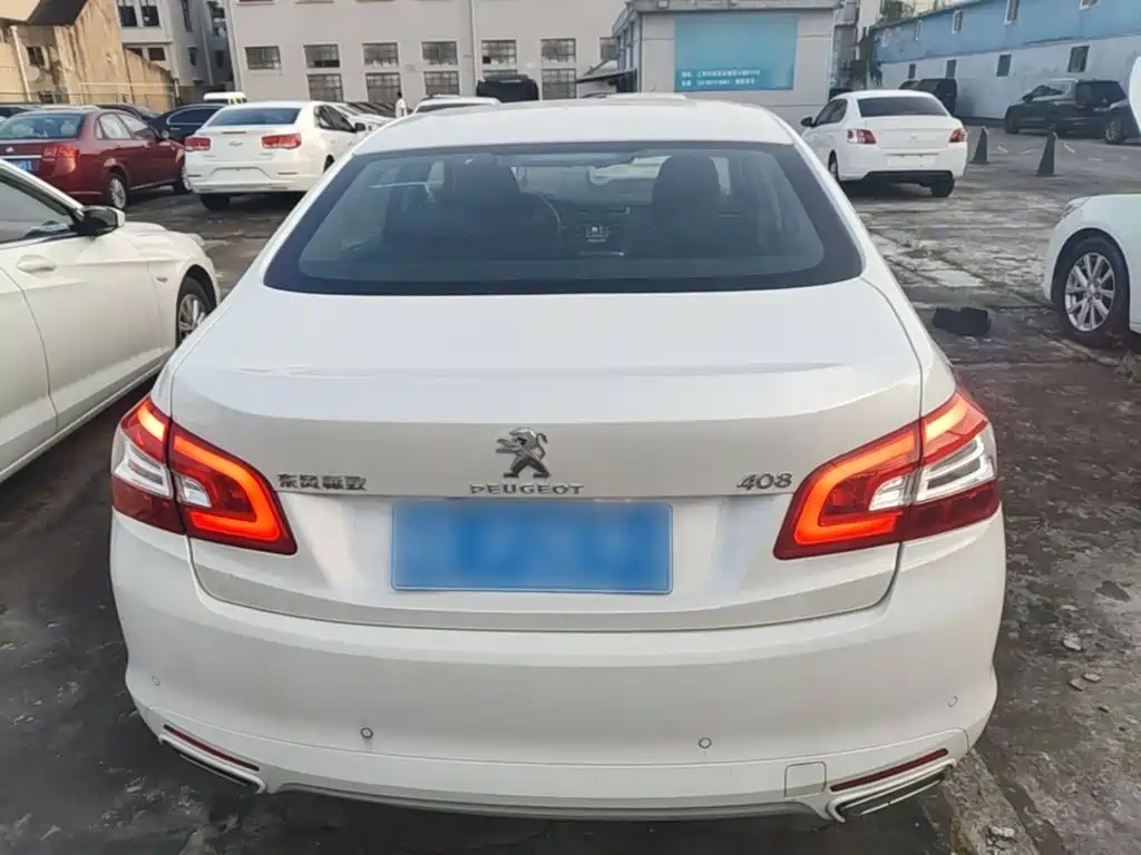 Peugeot 408 — миниатюра 6