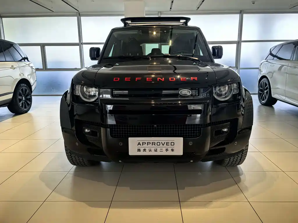 Land Rover Defender — миниатюра 4