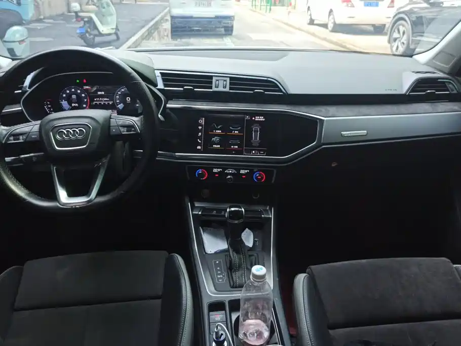 Audi Q3 — миниатюра 12