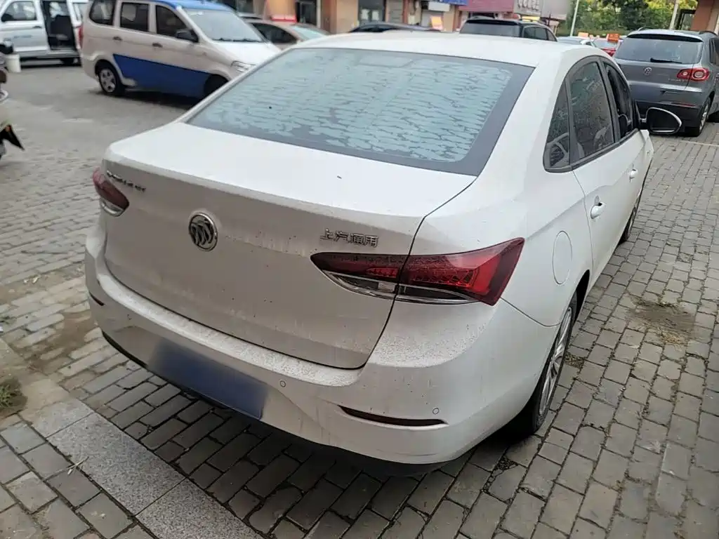 Buick Excelle — миниатюра 7