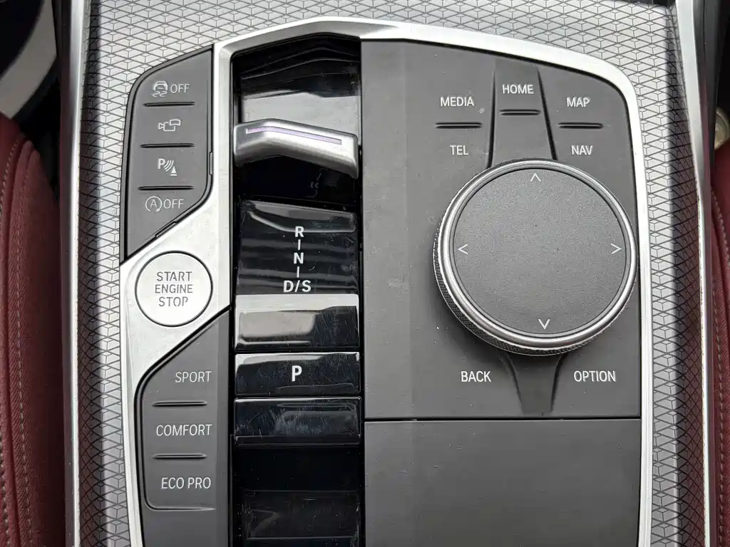 BMW 3 Series — миниатюра 9
