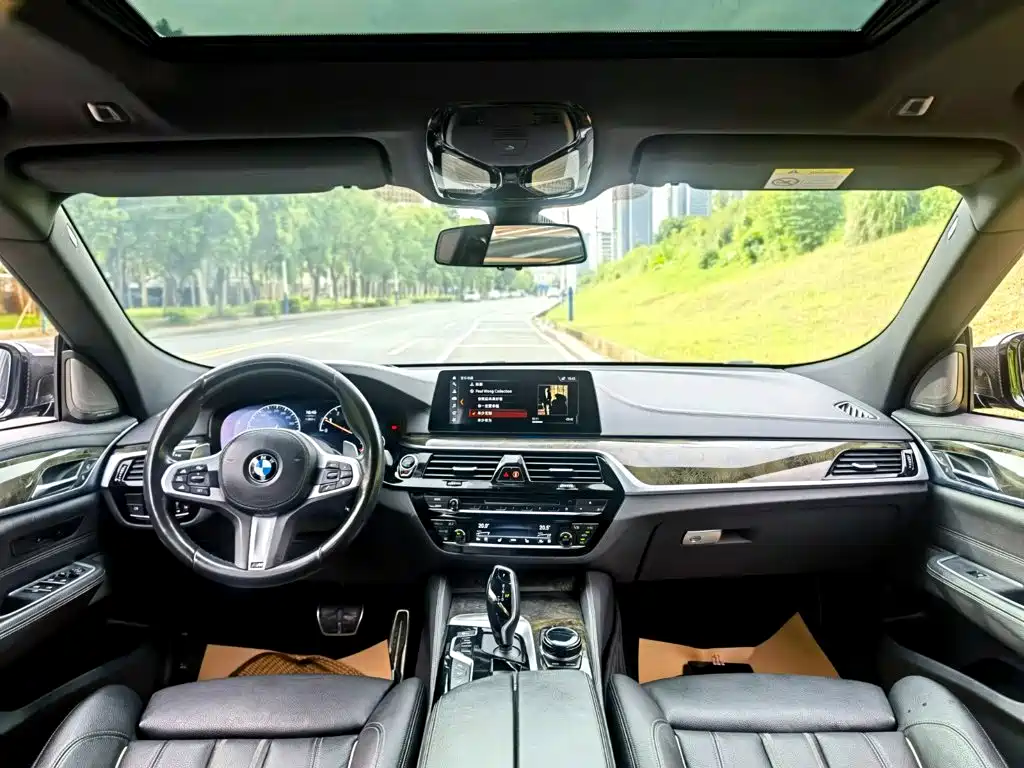 BMW 6 Series GT — миниатюра 8