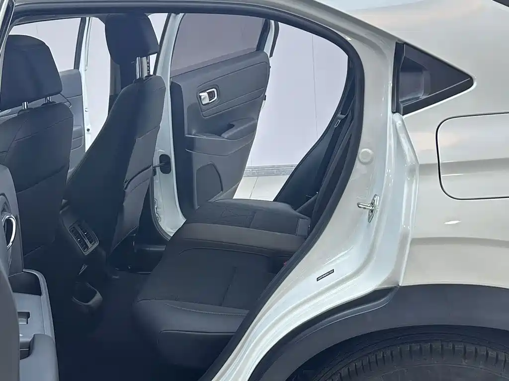 Honda Vezel — миниатюра 14