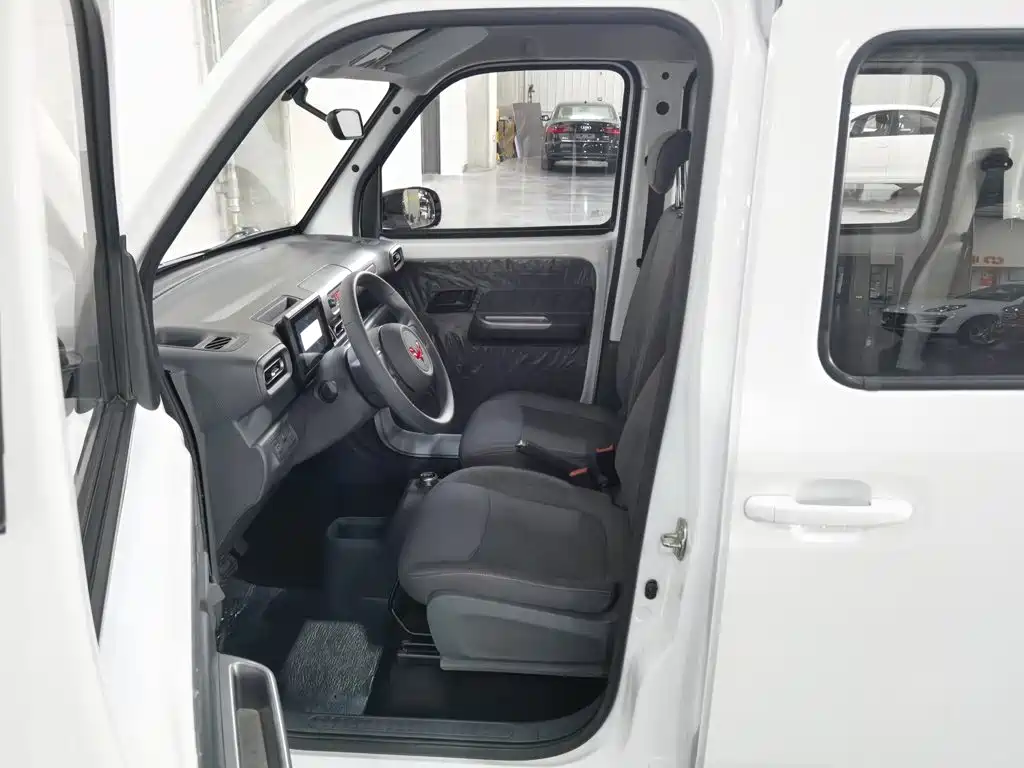 Wuling Zhiguang EV — миниатюра 10