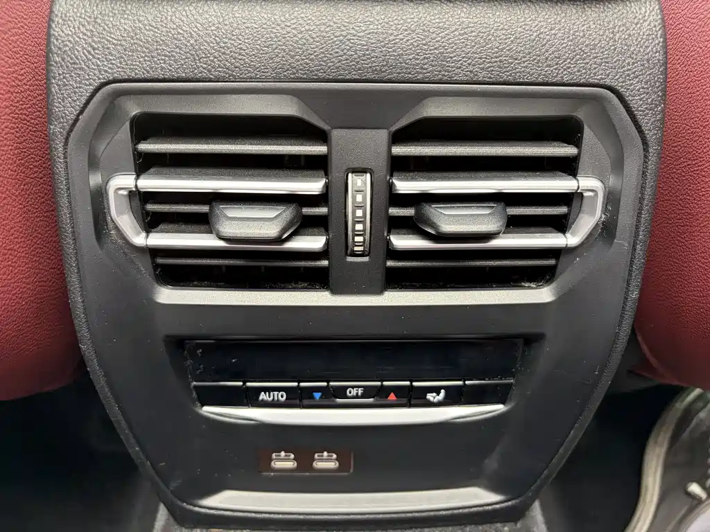 BMW 3 Series — миниатюра 11