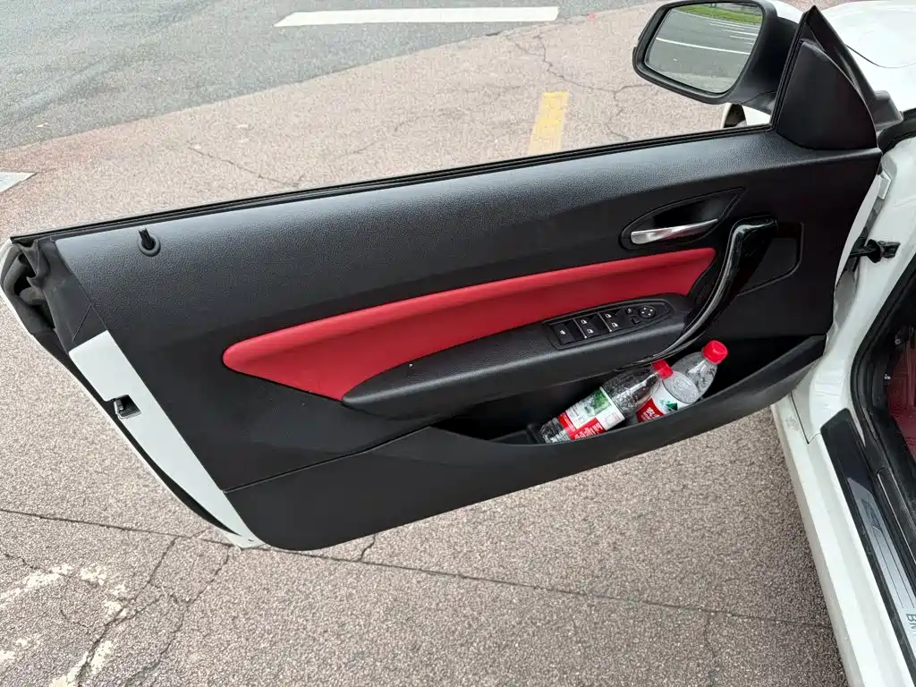 BMW 2 Series (Import) — миниатюра 6