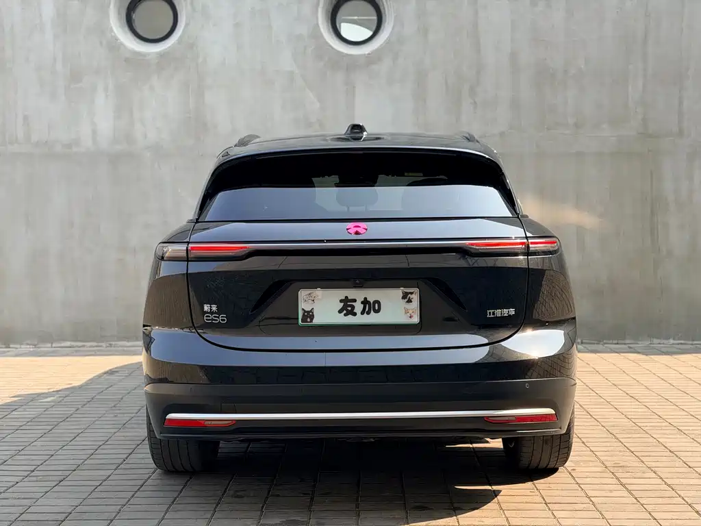 NIO ES6 — миниатюра 6