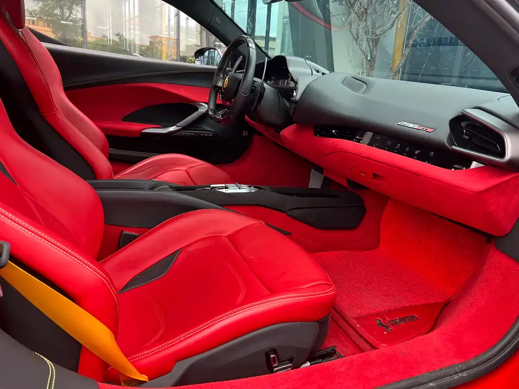 Ferrari 296 2021 3.0T V6 GTB