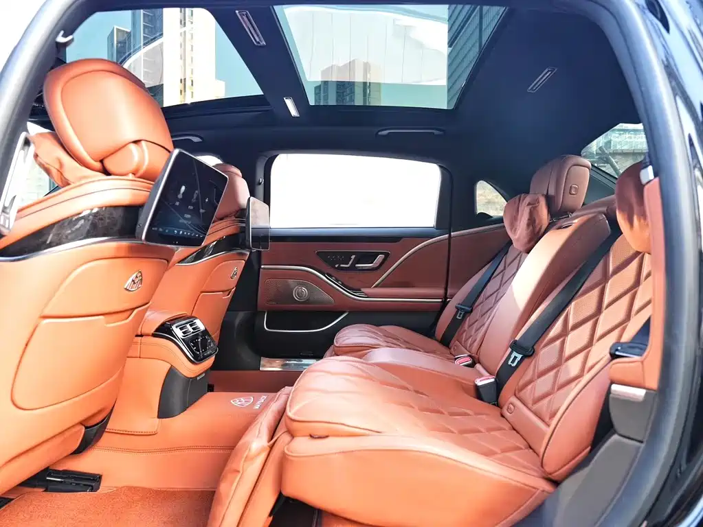 Mercedes-Benz S-Class — миниатюра 8