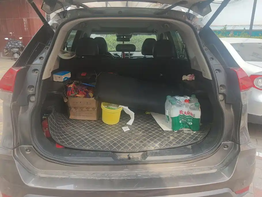Nissan X-Trail — миниатюра 4