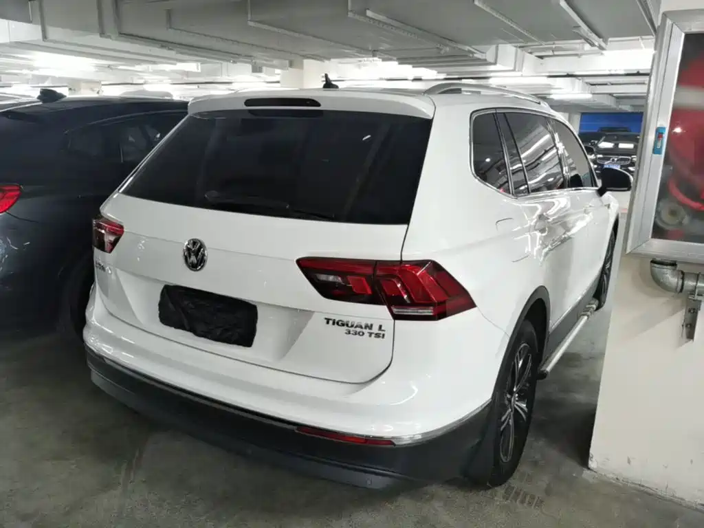 Volkswagen Tiguan L — миниатюра 7