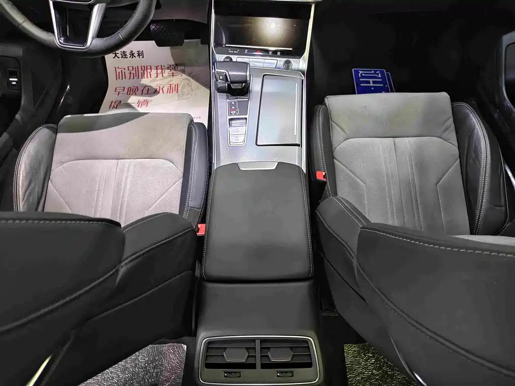 Audi A6L — миниатюра 9