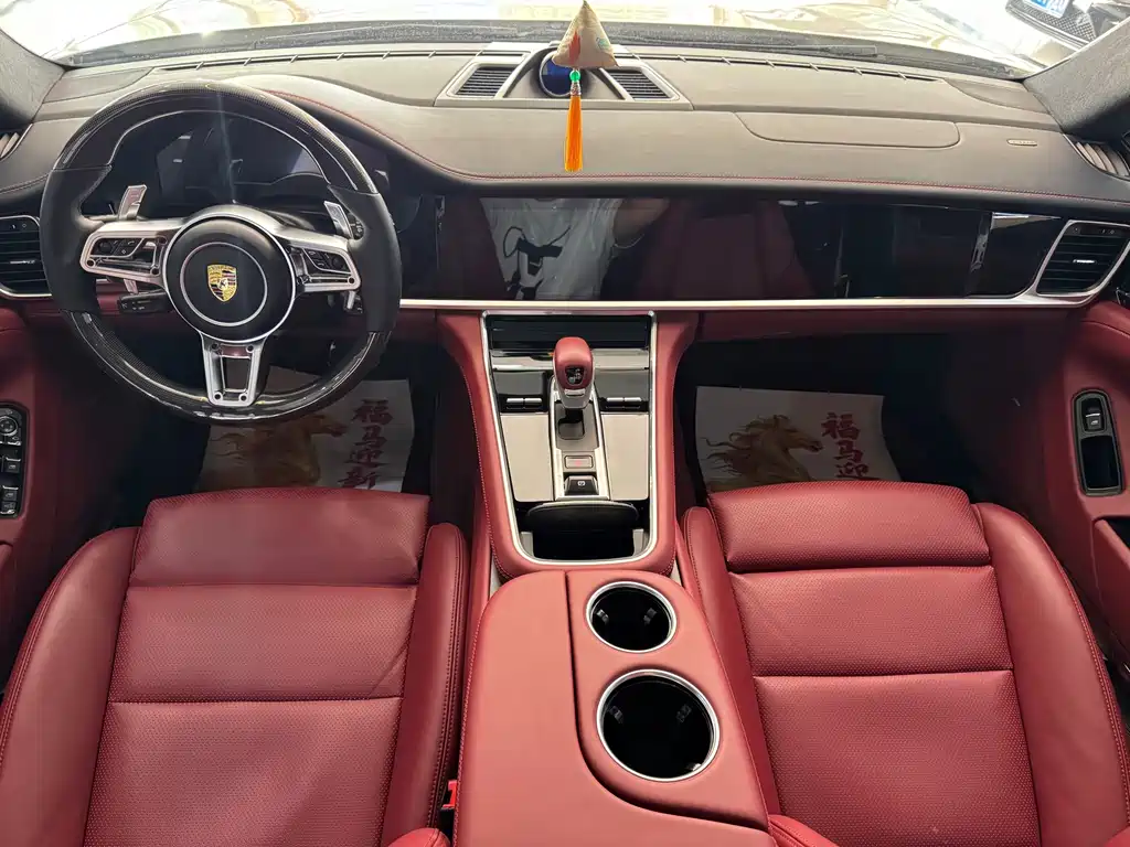 Porsche Panamera — миниатюра 7