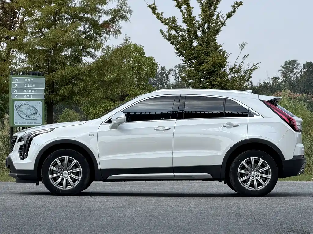 Cadillac XT4 — миниатюра 20