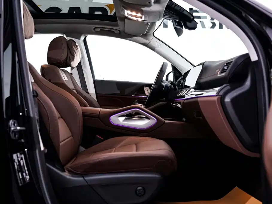 Mercedes-Benz GLE (Import) — миниатюра 19