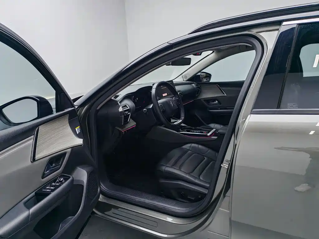 Citroen C5 X — миниатюра 5
