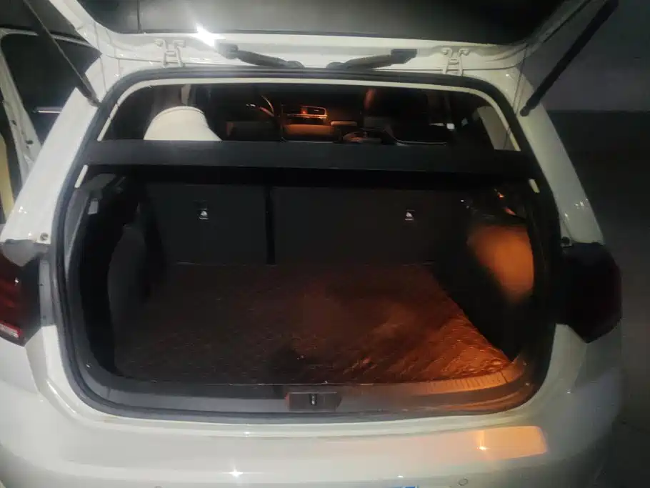 Volkswagen Golf — миниатюра 4