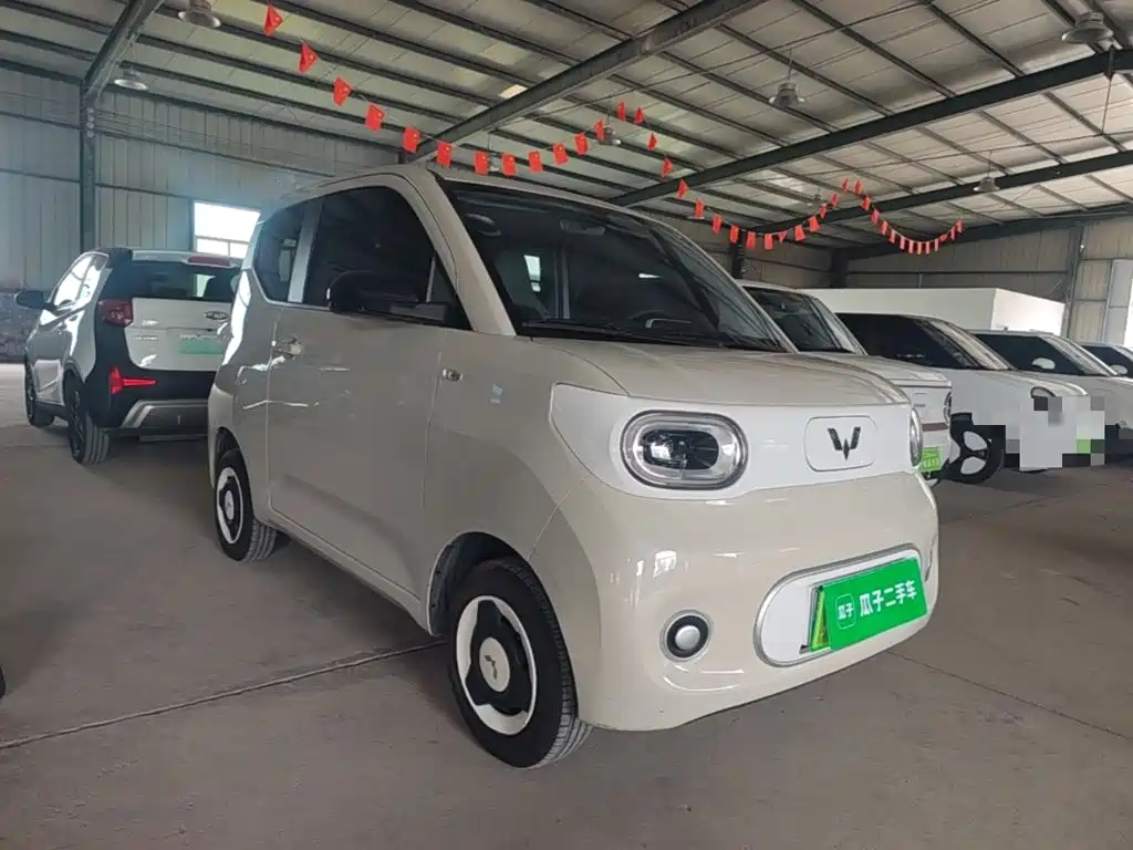 Wuling MINIEV — миниатюра 4