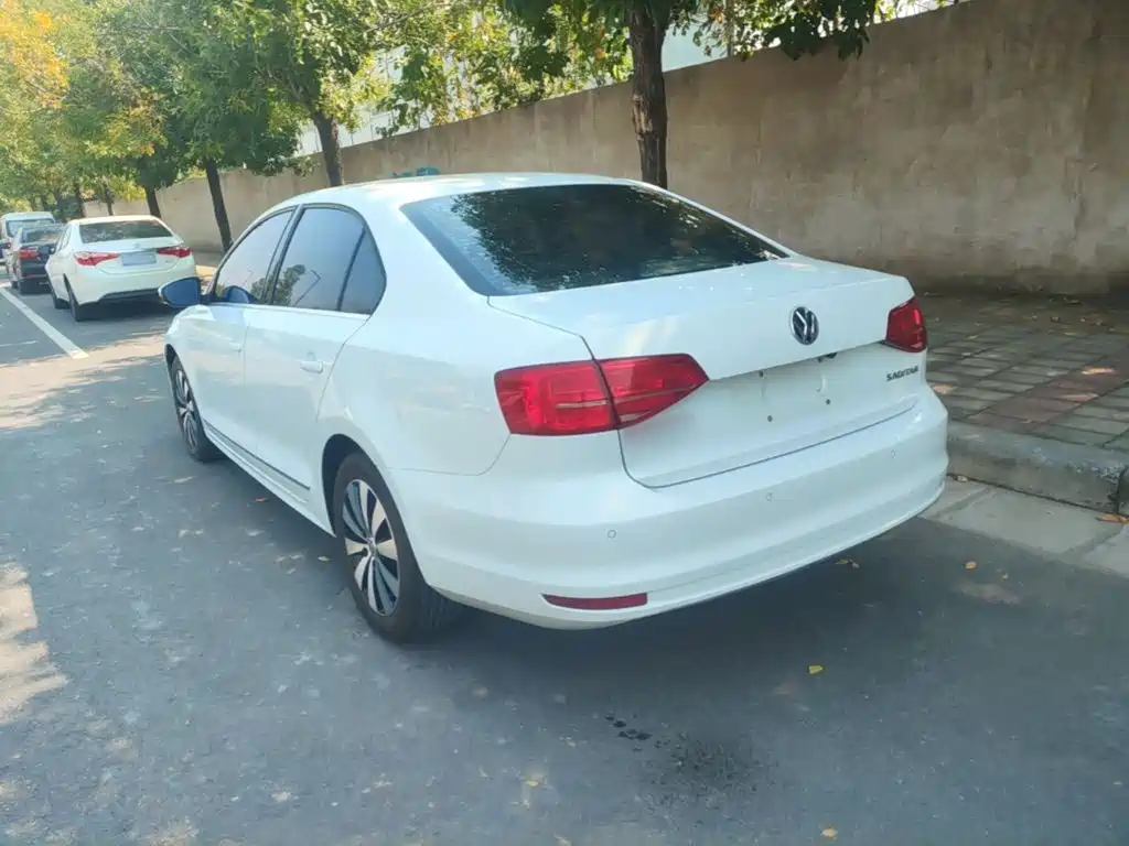 Volkswagen Sagitar — миниатюра 5