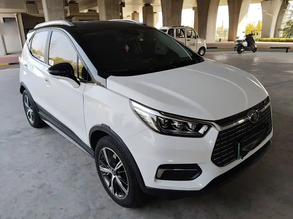 BYD Yuan EV — миниатюра 4