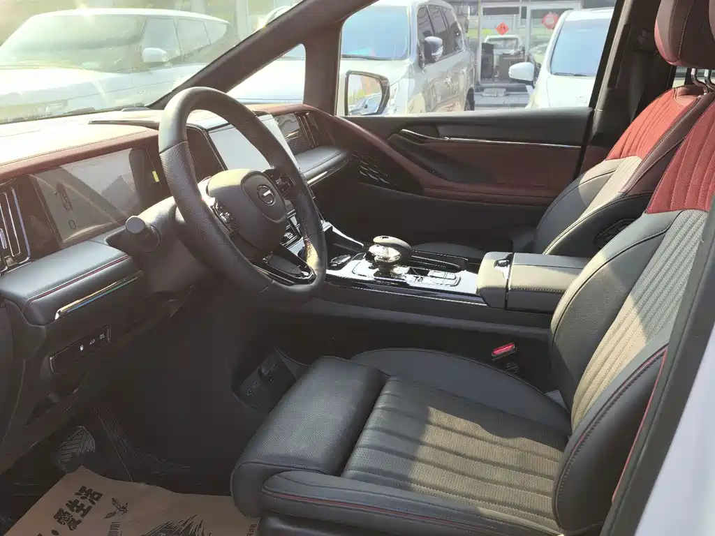 GAC Motor Trumpchi M8 — миниатюра 6