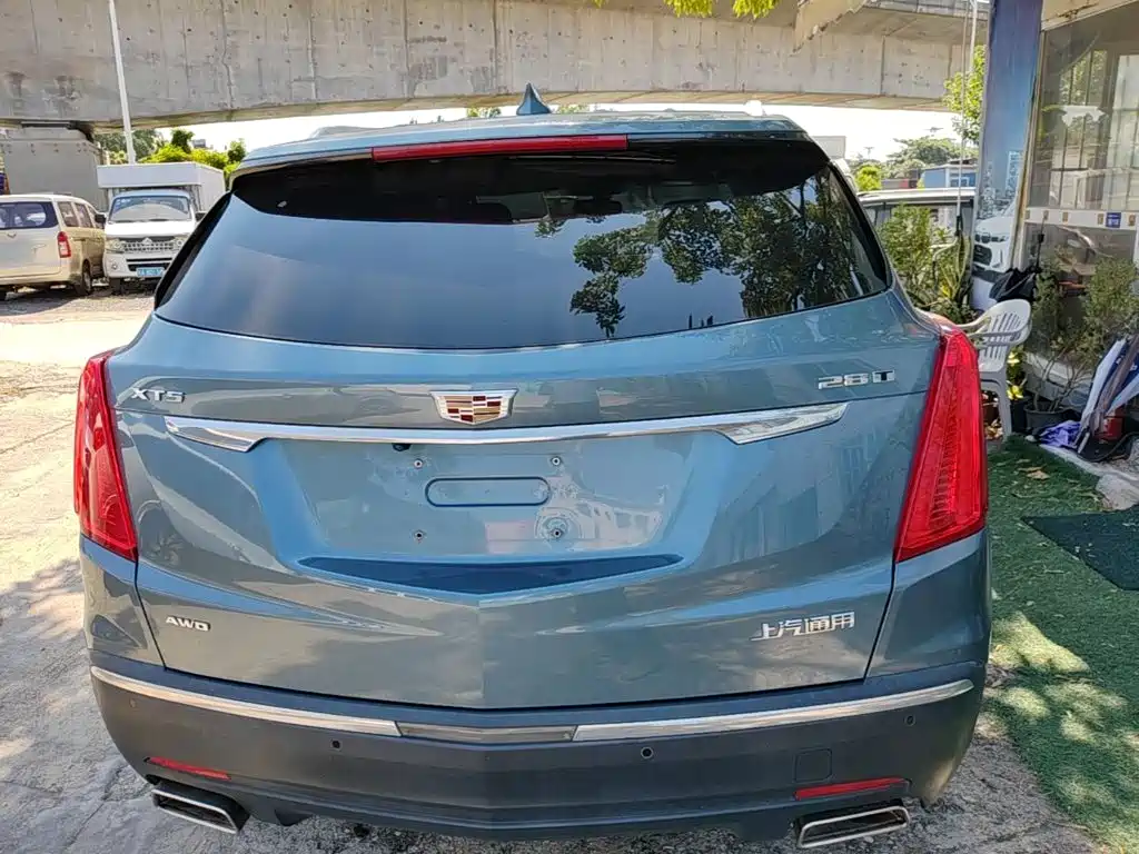 Cadillac XT5 — миниатюра 6