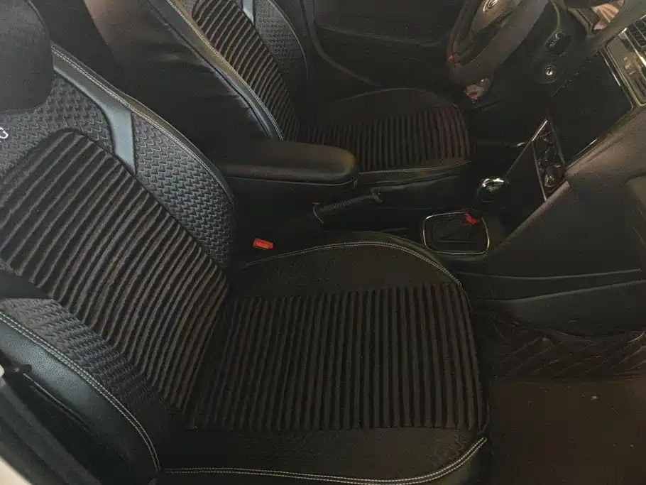 Volkswagen Polo — миниатюра 8