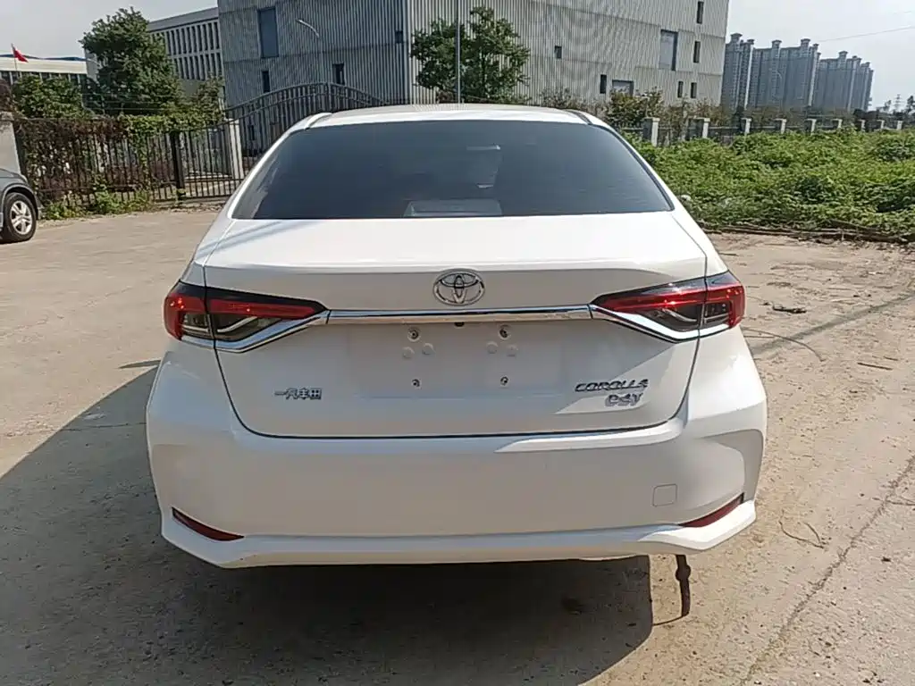 Toyota Corolla — миниатюра 6