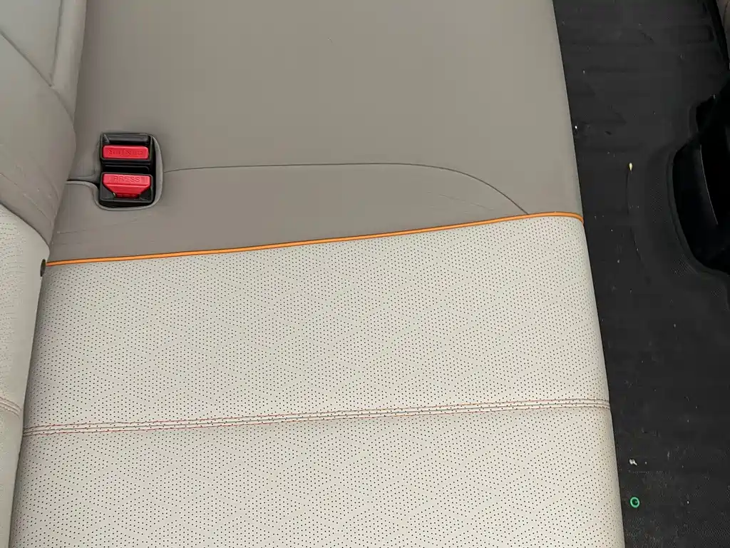 BYD Yuan Plus — миниатюра 22