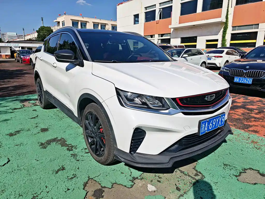 Geely Binyue — миниатюра 3