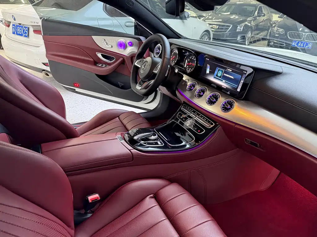 Mercedes-Benz E-Class (Import) — миниатюра 9