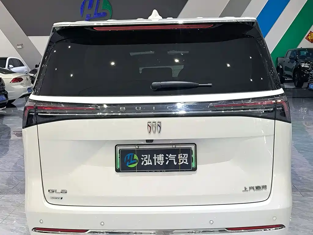 Buick GL8 Hybrid — миниатюра 11