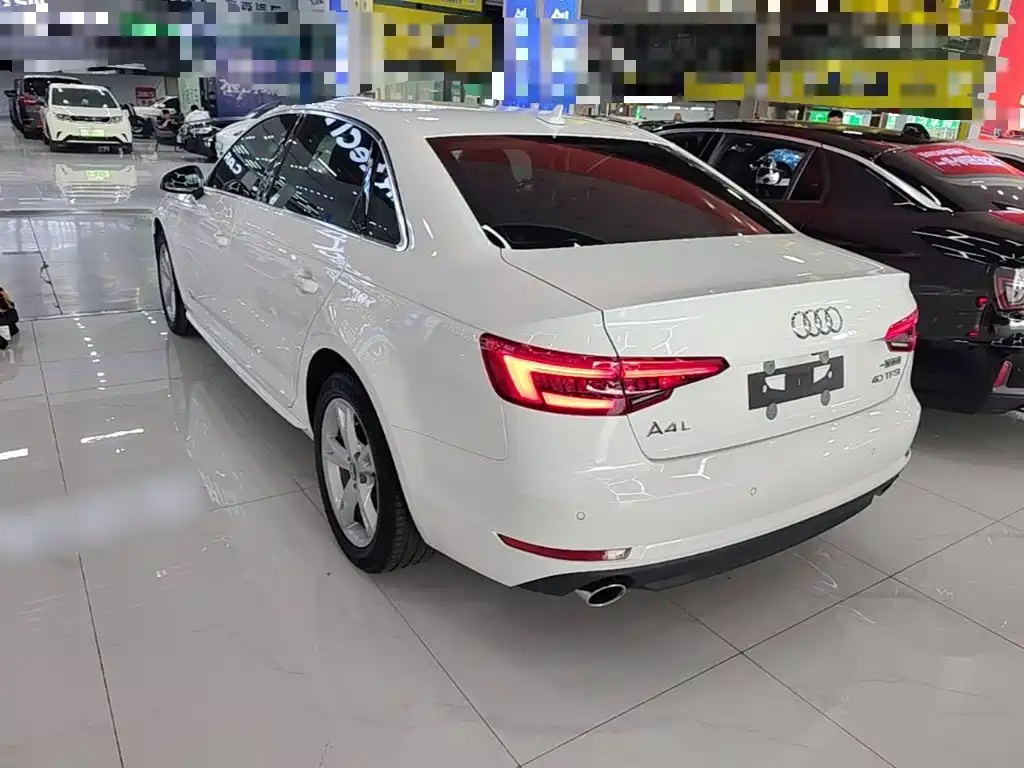 Audi A4L — миниатюра 5