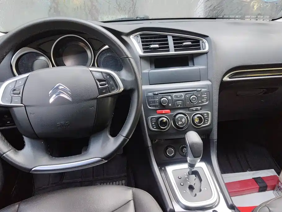 Citroen C4L — миниатюра 12