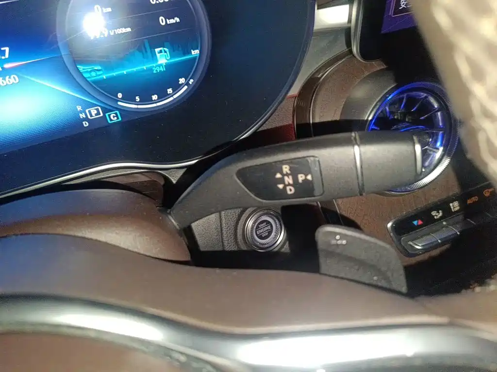 Mercedes-Benz GLC — миниатюра 15