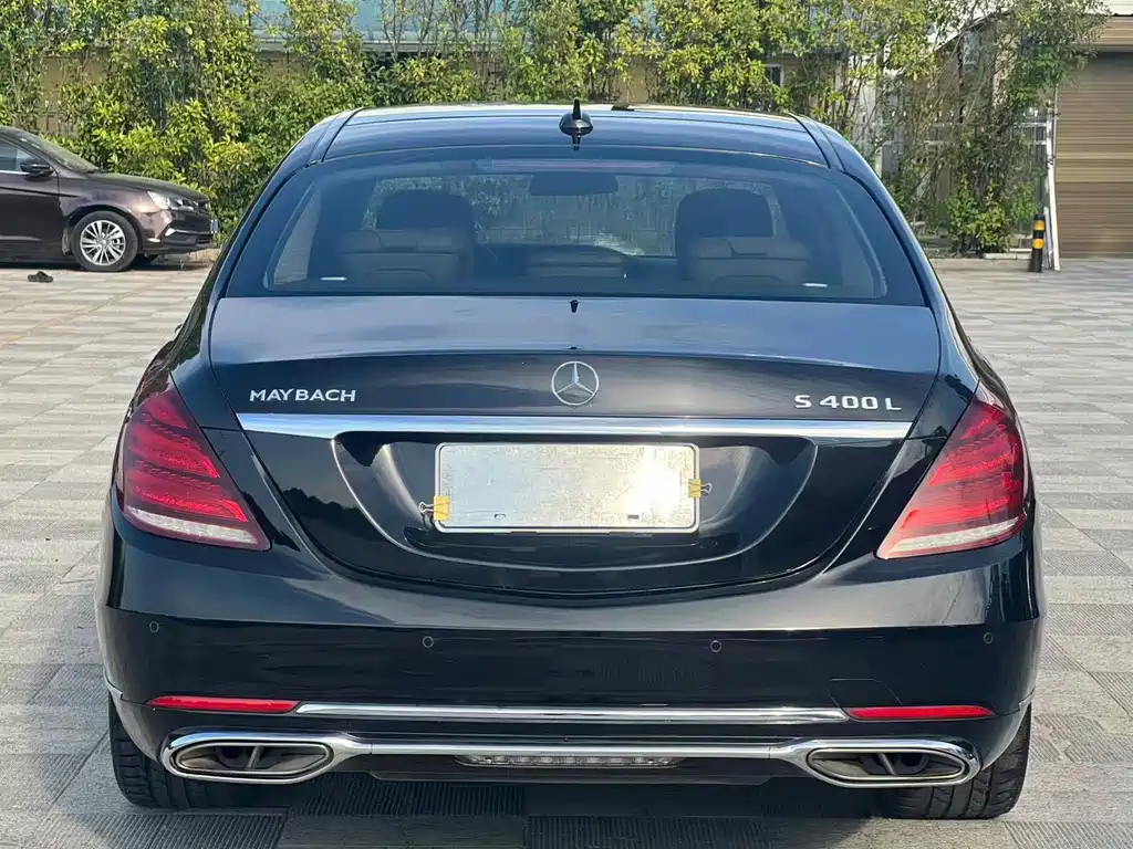 Mercedes-Benz S-Class — миниатюра 9