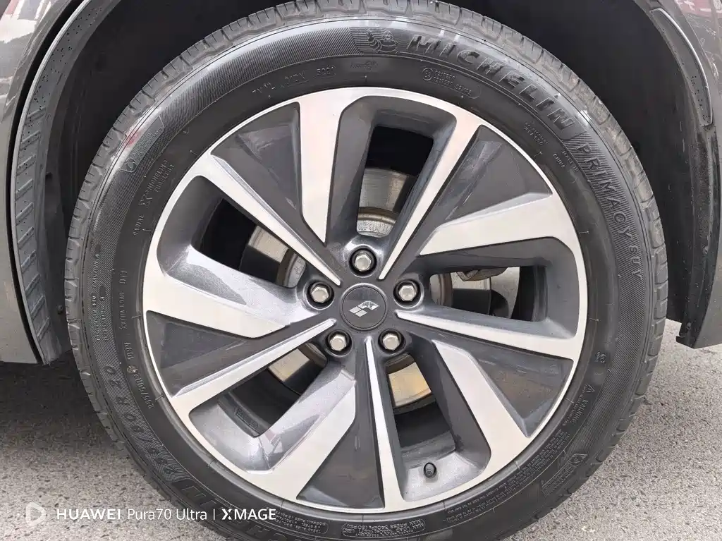 Li Auto Li ONE — миниатюра 7